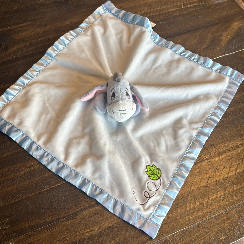 Disney Winnie the Pooh Blue Eeyore Lovey Nunu Baby Security Blanket Leaf Satin
